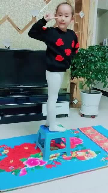 儿童下腰视频,安全与趣味并存